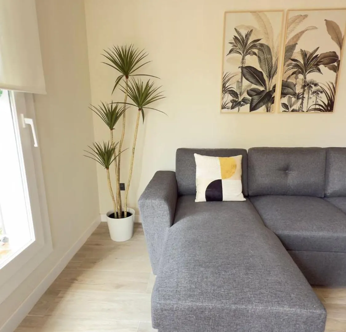 Punto Magico, Apartamento Junto Al Mar ノボ・サンクティ・ペトリ アパート